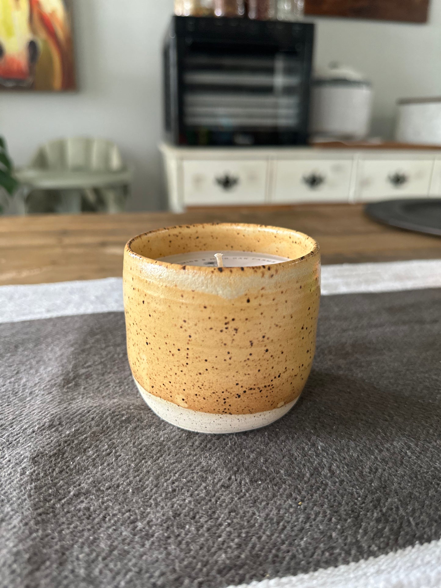 Sunflower & Sandalwood Candle *speckled