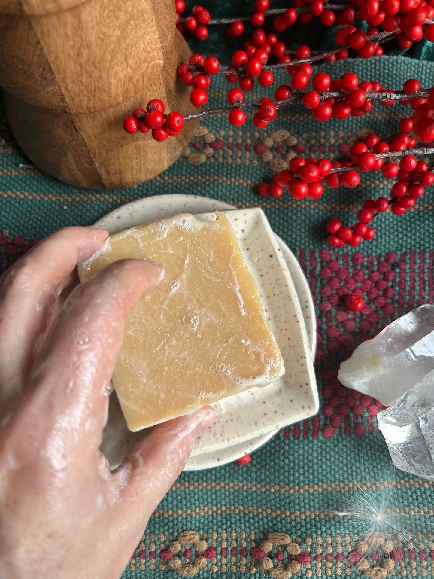 Two-Piece Ceramic Soap Dishes